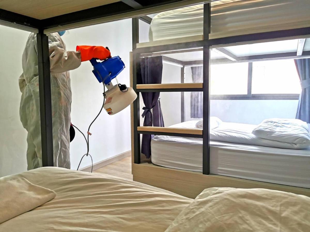 Baan Kun Mhor Hostel บ้านคุณหมอโฮสเทล กรุงเทพมหานคร ภายนอก รูปภาพ