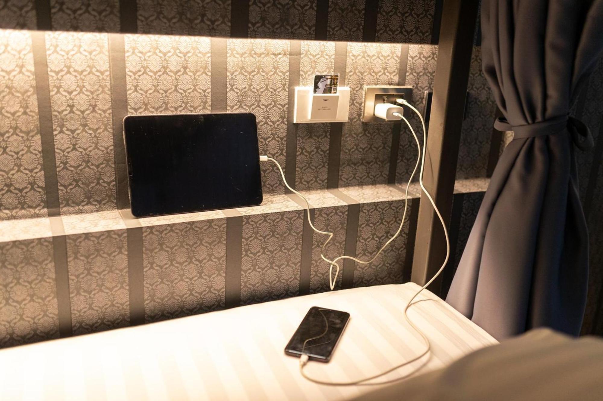 Baan Kun Mhor Hostel บ้านคุณหมอโฮสเทล กรุงเทพมหานคร ภายนอก รูปภาพ